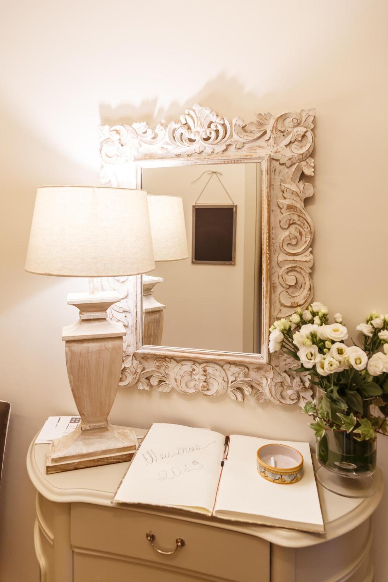 Bb 22 Charming Rooms & Apartments Palermo Bagian luar foto