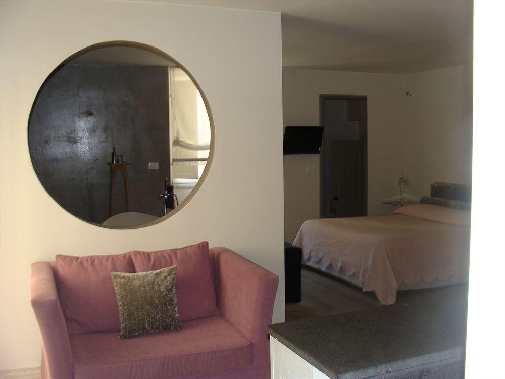 Bb 22 Charming Rooms & Apartments Palermo Bagian luar foto